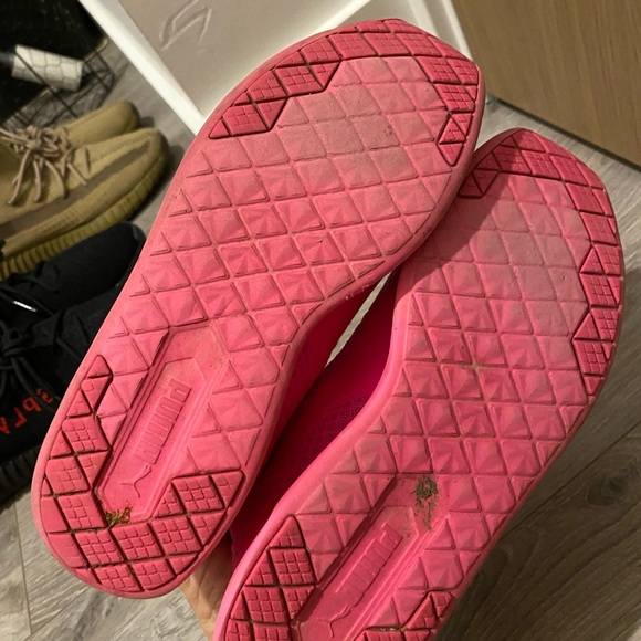Puma pink sneakers - Picture 4 of 4